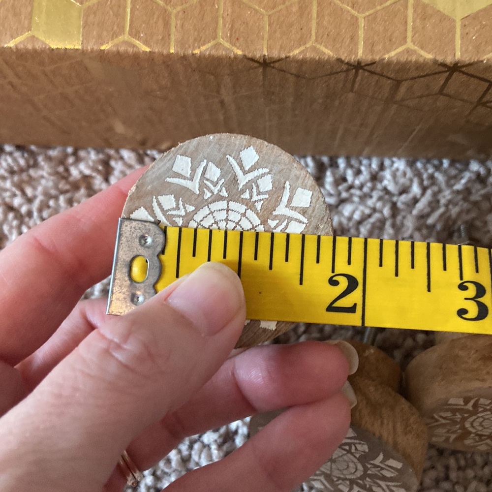 Unboxed drawer pulls - Picture 7 of 7